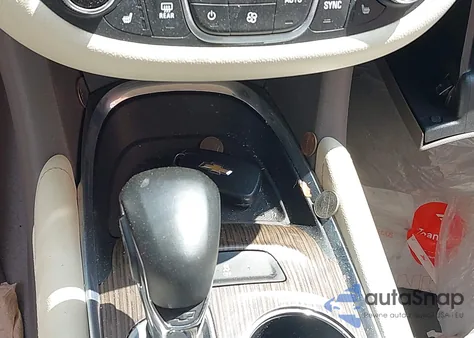 2023 Chevrolet Malibu Fwd 2Lt from USA, damaged, VIN 1G1ZE5ST6PF157416